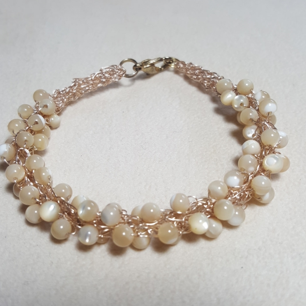 10K GF wire crochet, MOP shell beads bracelet